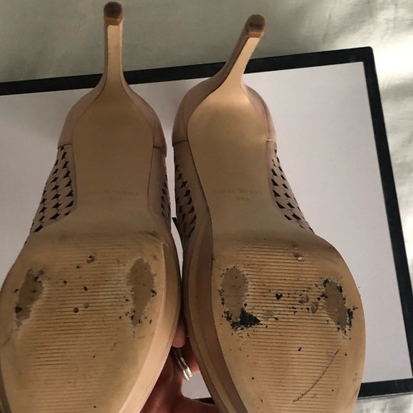 Peep toe platform stiletto shoes heart cut out pattern nude beige neutral basics - Picture 3 of 7